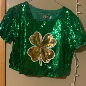 NWT sequin Cropped St Pattys Day shirt